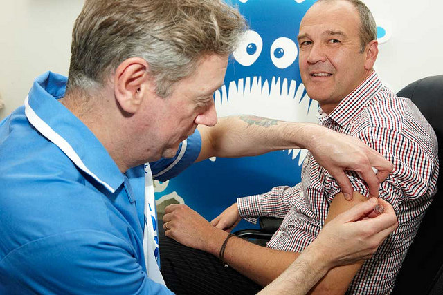 Prizes for top vaccinators, as just under half of Isle of Wight frontline staff decline flu vaccine