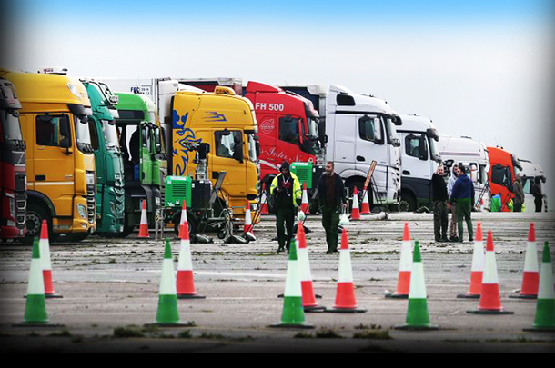 France Accused of ‘Hysteria Over COVID Variant’ After Nearly 15,000 Truckers Tested Negative