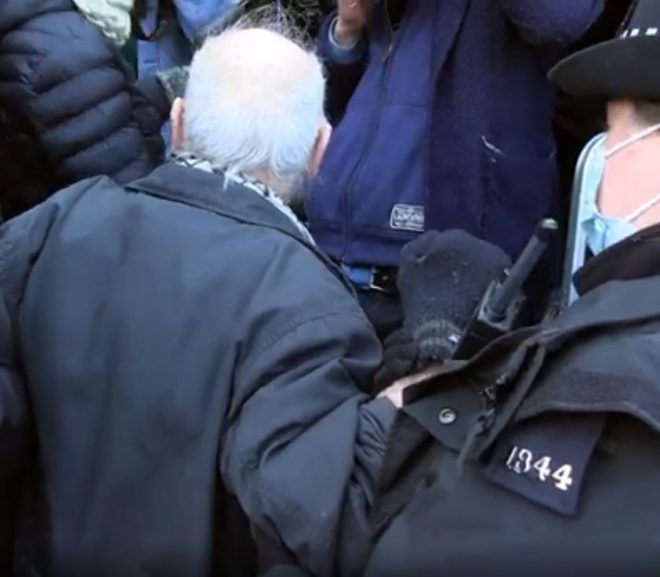 92 Year old man gets arrested at Assange bail hearing