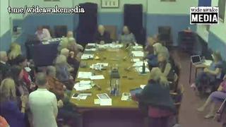 WELL INFORMED LADY EDUCATES GLASTONBURY TOWN COUNCIL ON 15 MINUTE CITIES, CBDCS, AGENDA 21…